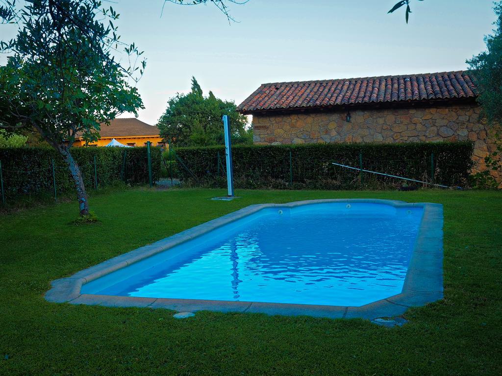 Casas Rurales Las Praderas Guest House Poyales Del Hoyo ภายนอก รูปภาพ